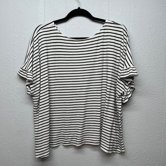 Max Studio Ruffle Sleeve Boxy Top Womens 3X Stretch Casual Chic Minimalist - Picture 7 of 12